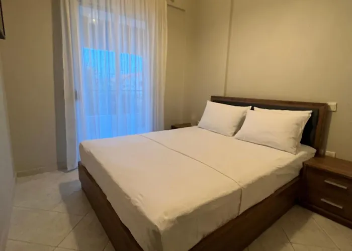 Sakis 2 度假居 波利克罗诺